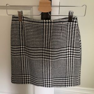 Classic Black and White skirt from H&M